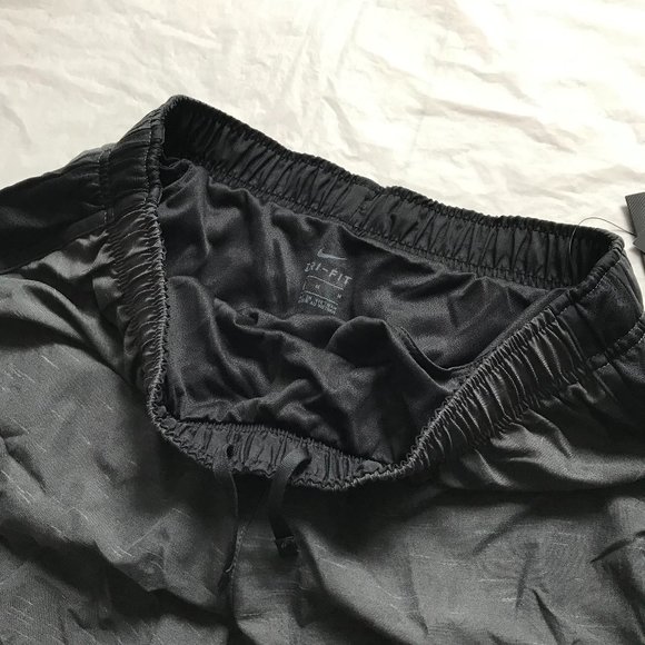 Women's Nike Dri-FIT Tempo Running Heather Black Lined Shorts Swoosh Size Medium - Picture 5 of 8